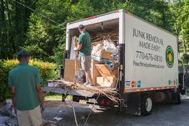 Best Attic Cleanout  in King, WI